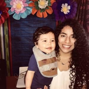 Meet your Posher, Emilce